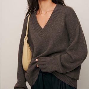 Reformation | Jadey Cashmere Oversized V Neck Sweater